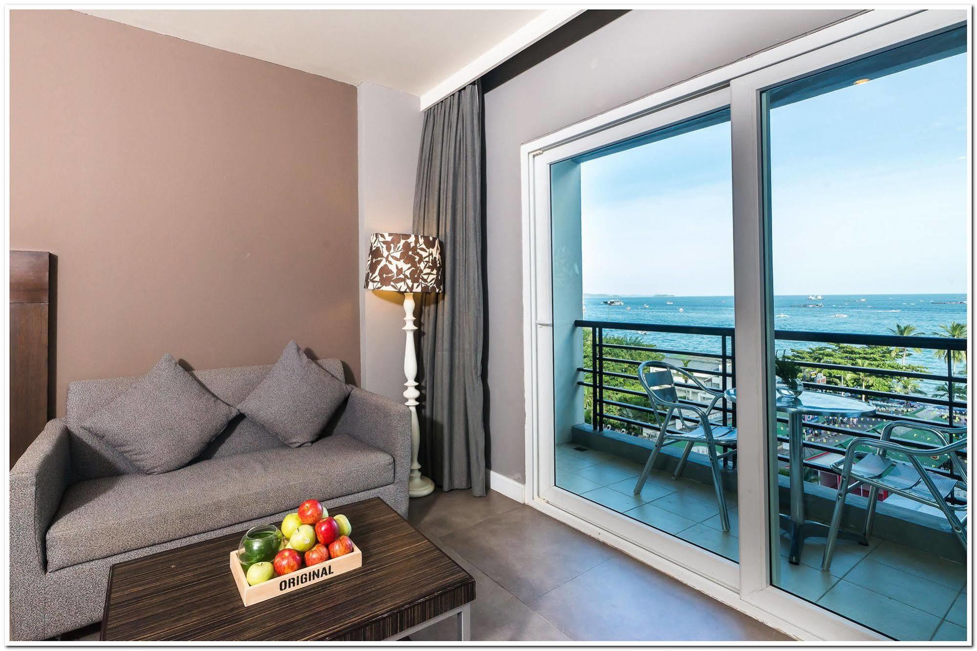 Sea Me Spring Hotel Pattaya Εξωτερικό φωτογραφία